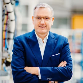 Dr. Jochen Weyrauch Dr. Jochen Weyrauch (CEO of Dürr AG)