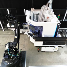 DRILLTEQ V-series robot management Fully automated cell for drilling and trimming