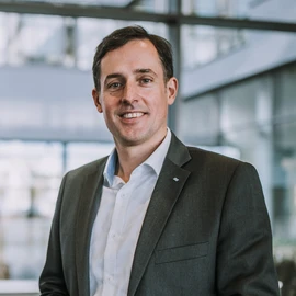 Dr. Sebastian Baumann Dr. Sebastian Baumann