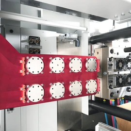 Take-out gripper Take-out-system for pipette tips