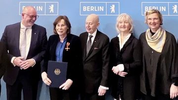 Heide Dürr and the team of the Heinz and Heide Dürr Foundation