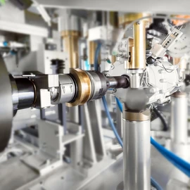 Test bench for e-drives Look inside a test bench for electric drives