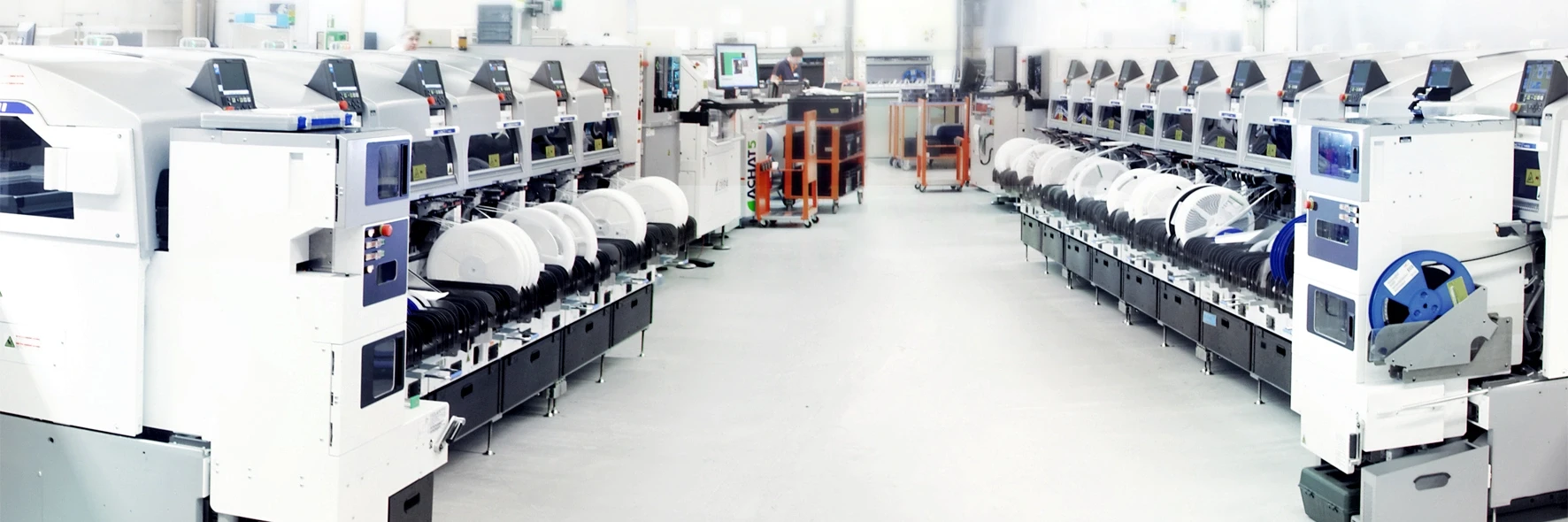 Limtronik SMT line SMT production line at the electronics manufacturer Limtronik.